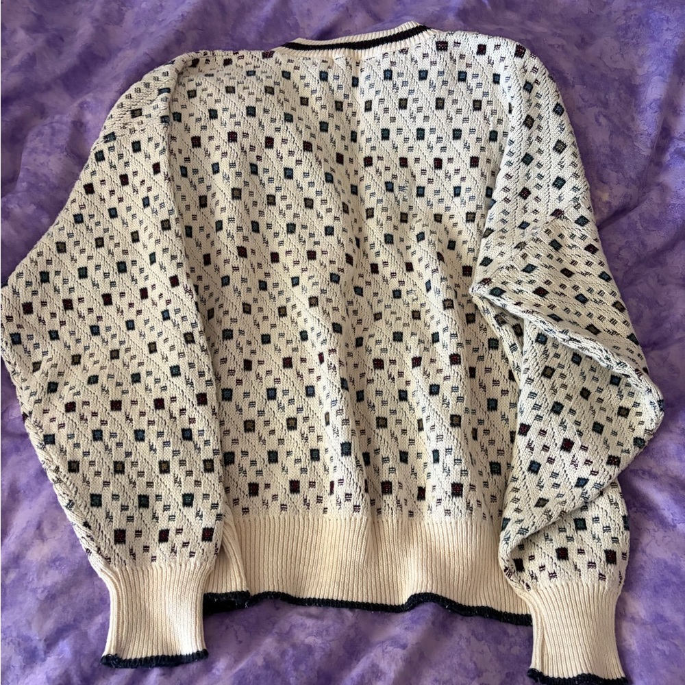 Vintage John Weitz Cream patterned cotton crewneck sweater
